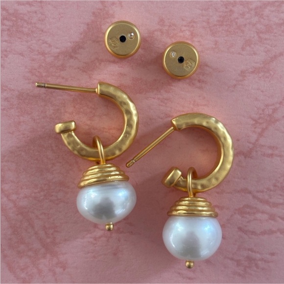 NWOT Julie Vos Astor Pearl Hoop & Charm Earring - Picture 6 of 6